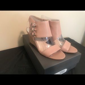 Vince Camuto Shoes
